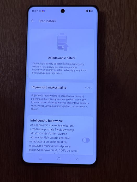 Realme GT6 16/512 jak nowy + ładowarka 120W SuperVOOC + etui