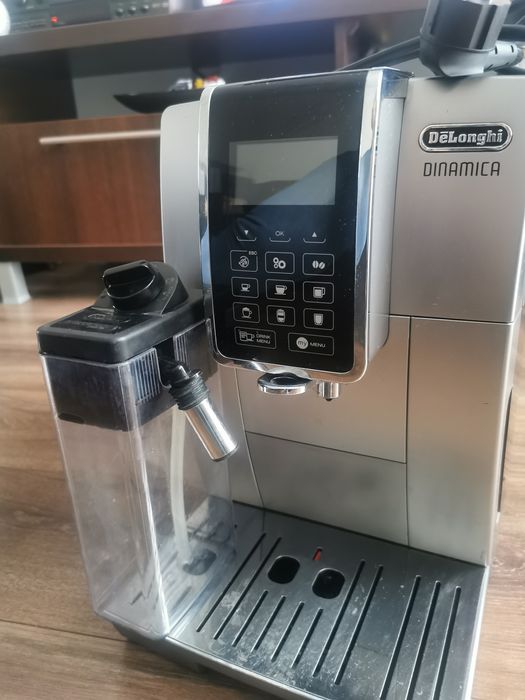 Ekspres do kawy delonghi