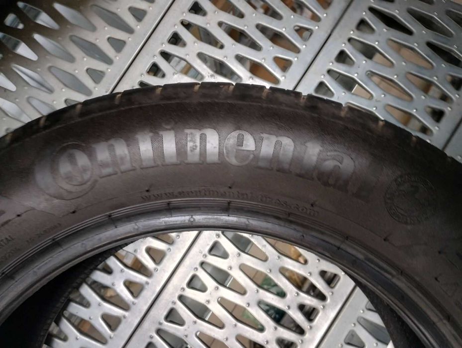 Комплект Шин Continental ContiEcoContact 5  215/60 R17