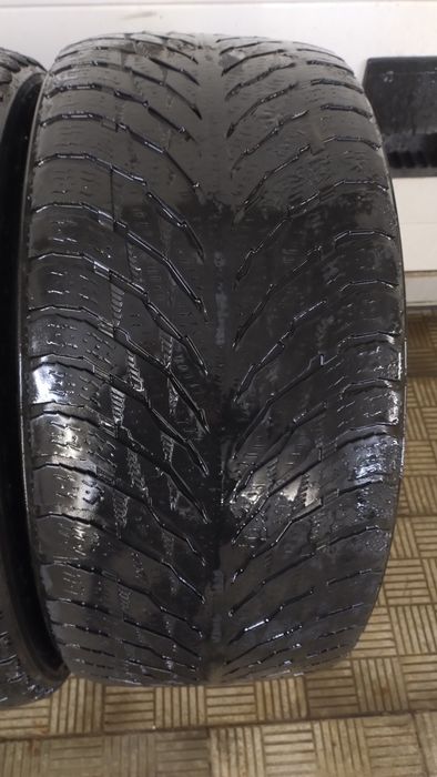 285/45 R20 112T Nokian Hakkapeliitta R3 Suv