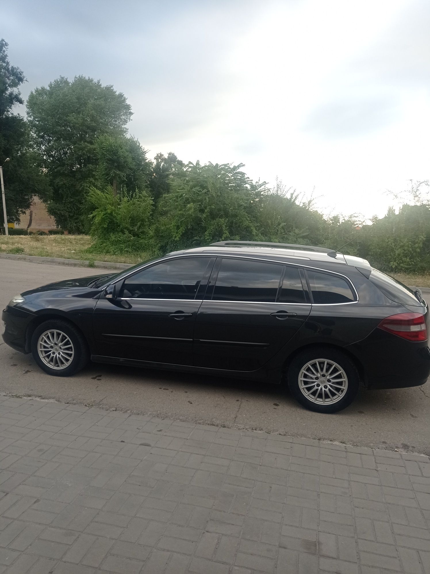 Продам Рено лагуна 3