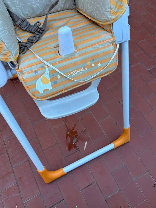 Cadeira de refeição da Jané