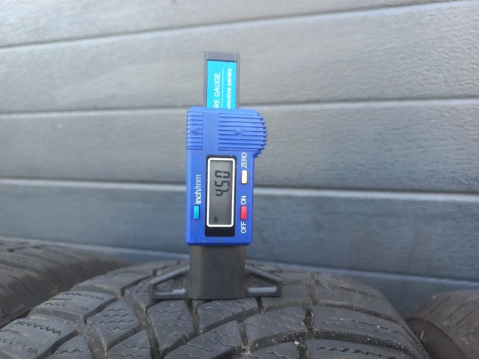 Opony zimowe Bridgestone 205/60/16 92H