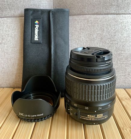 Nikon Nikkor 18-55mm 1:3,5-5,6 G2 ED + filtry 4 polaroid + osłona.