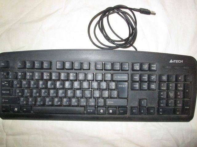 Клавиатура USB A4TECH KB-720A чёрная.