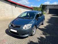 Toyota Auris TOYOTA AURIS 1.4 benzyna. Dobry przebieg, stan dobry