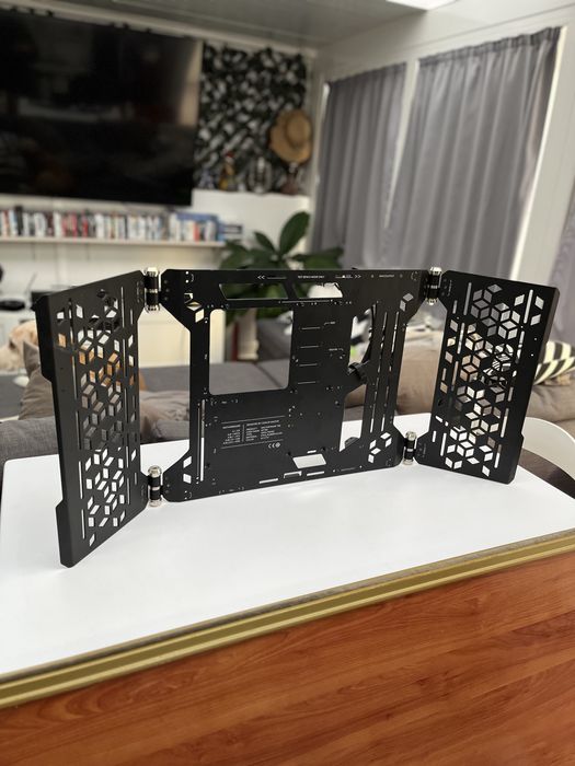 caixa PC Masterframe 700