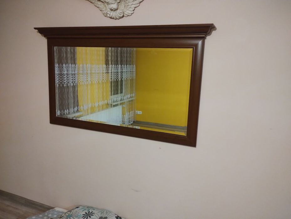 Lustro 140 x 90 .