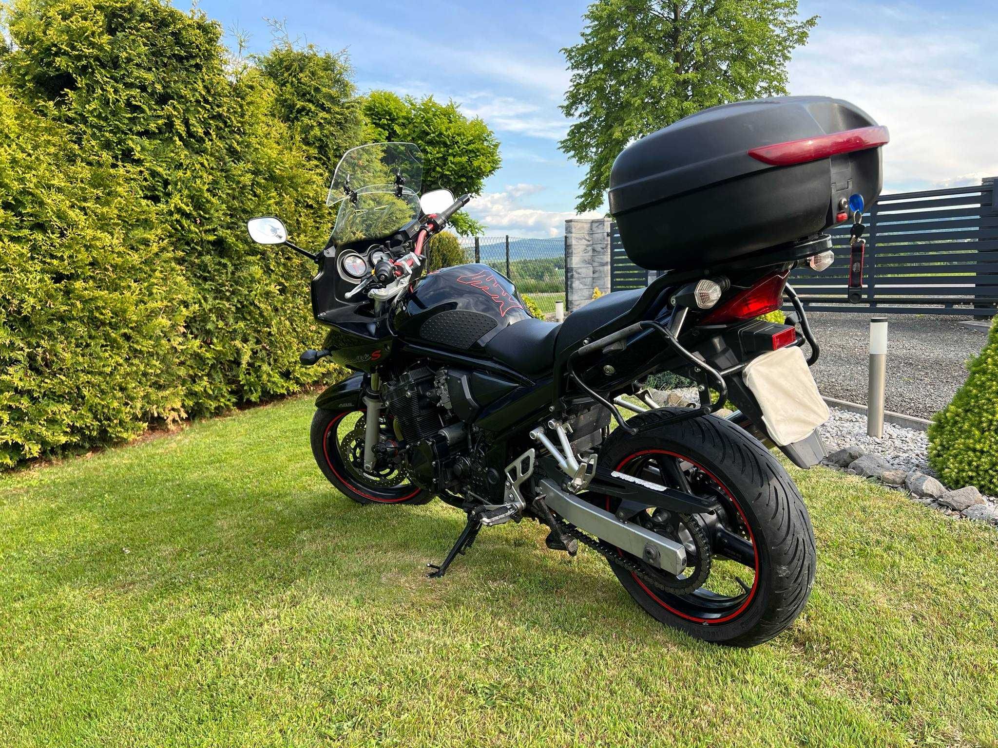 motocykl Suzuki Bandit z ABS