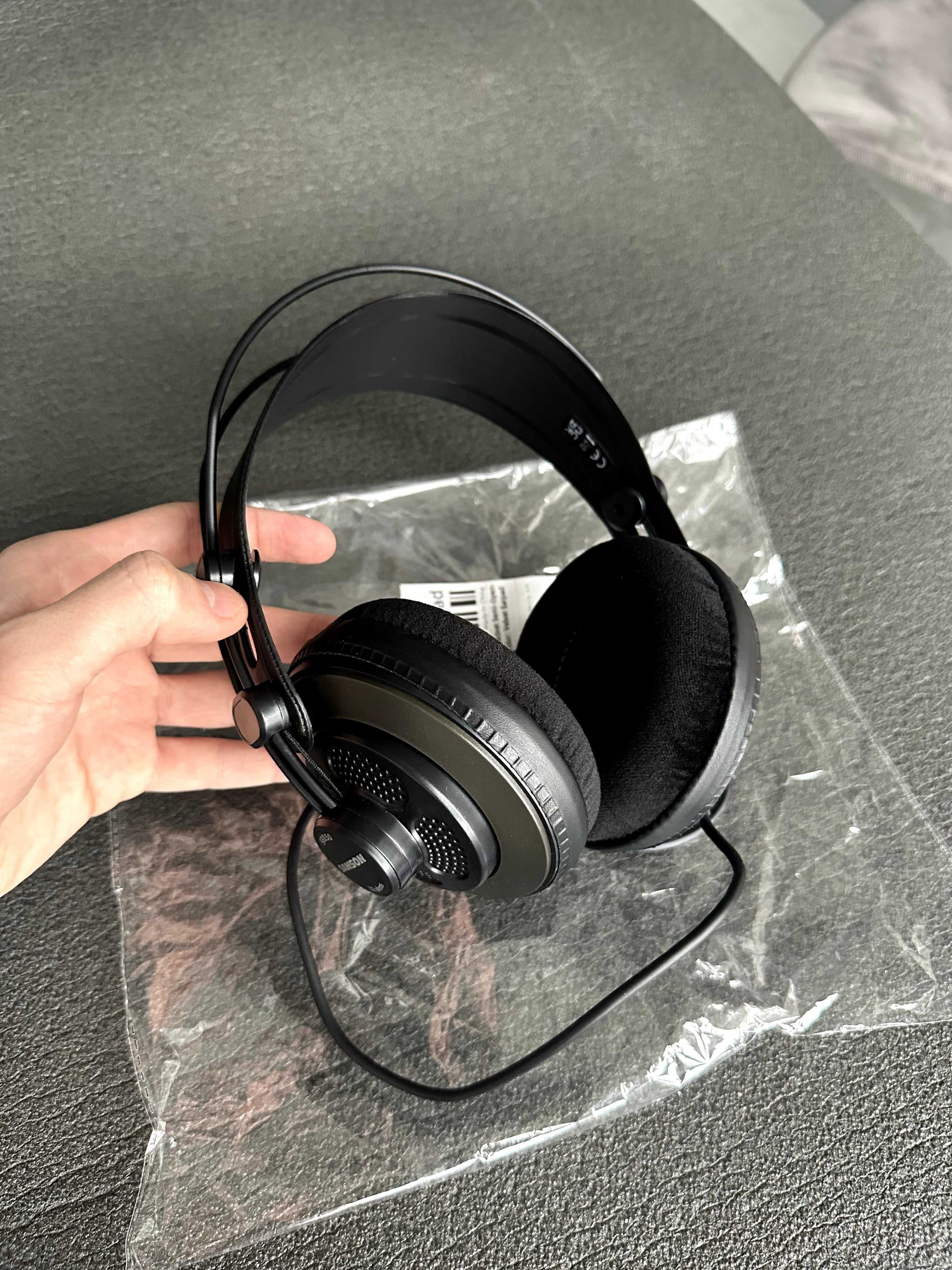 Навушники SAMSON SR850 студийные (новые)