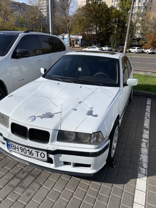 Продам BMW E36 мтех