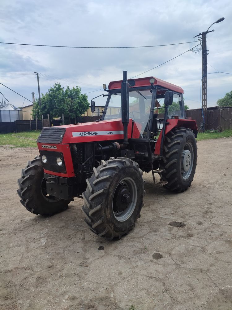 Ursus 1224 Turbo z ładowaczem po generalnym remoncie