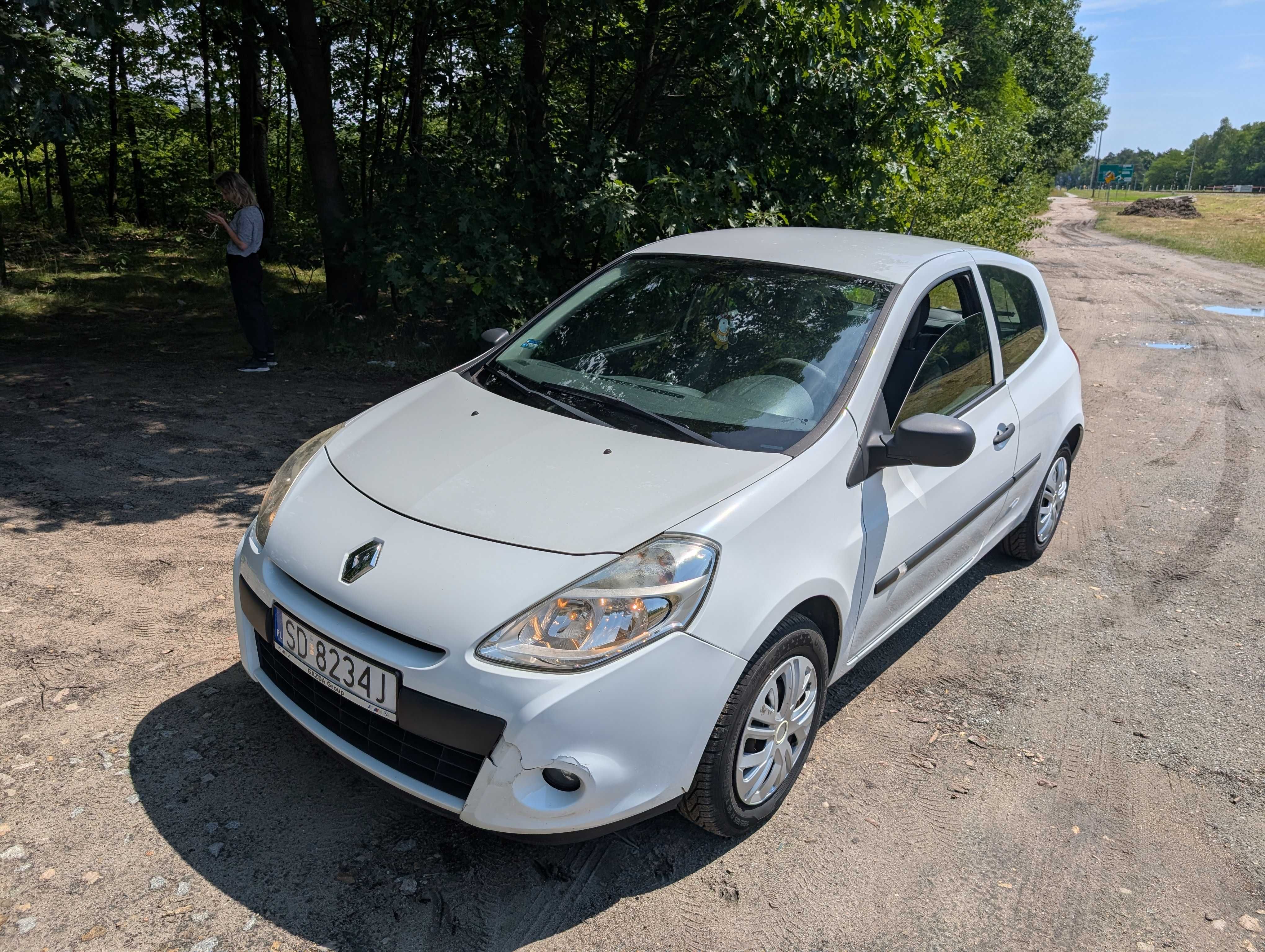 Renault Clio 2010 rok 1.2 16V