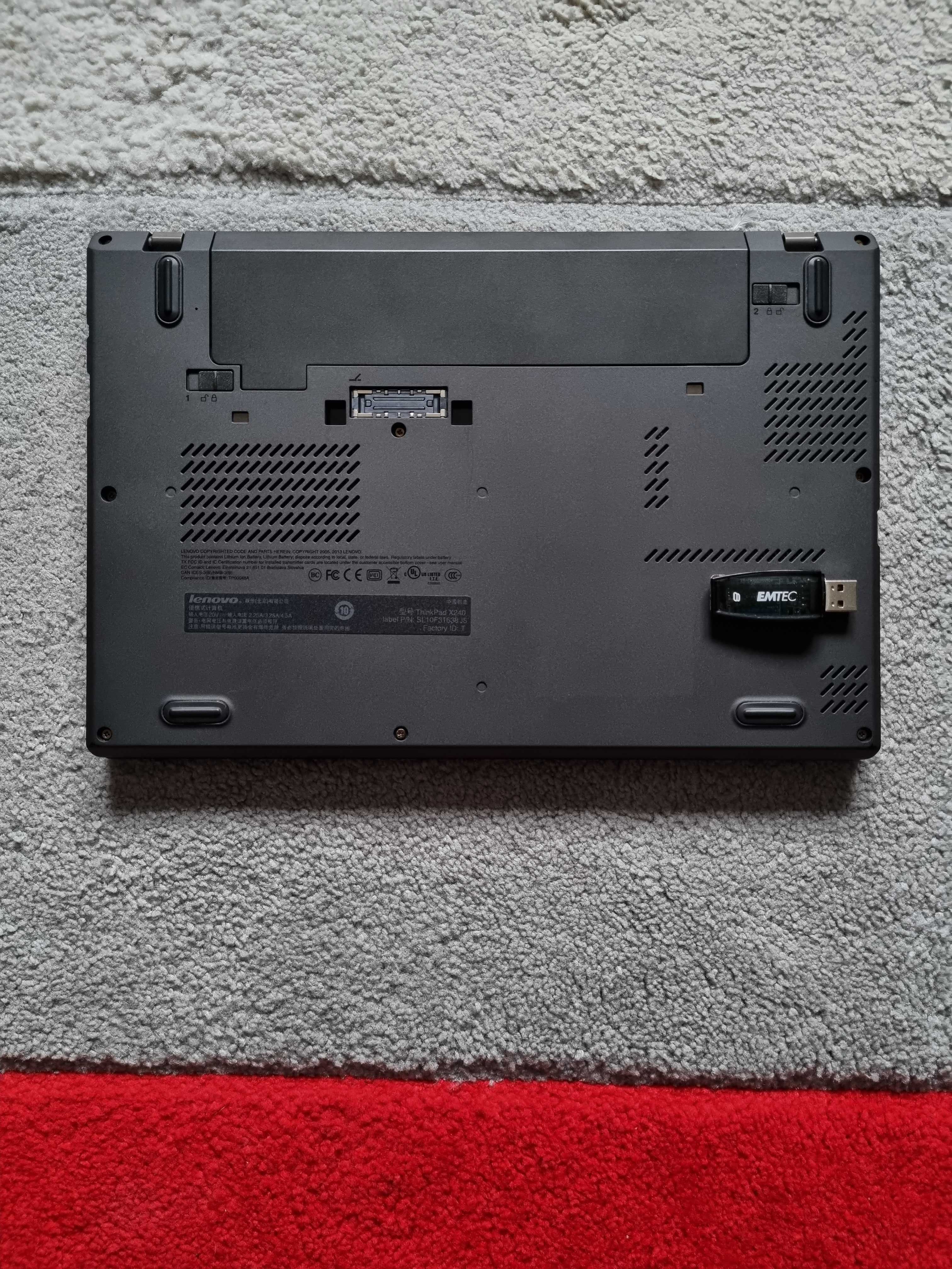 LENOVO ThinkPad X240, i54300vPro/8GB/256SSD/HD IPS .