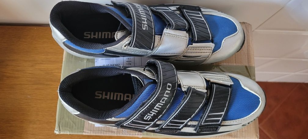 Sapatos ciclismo Shimano tam 43

Entrega em  Vila franca de xira ou Al