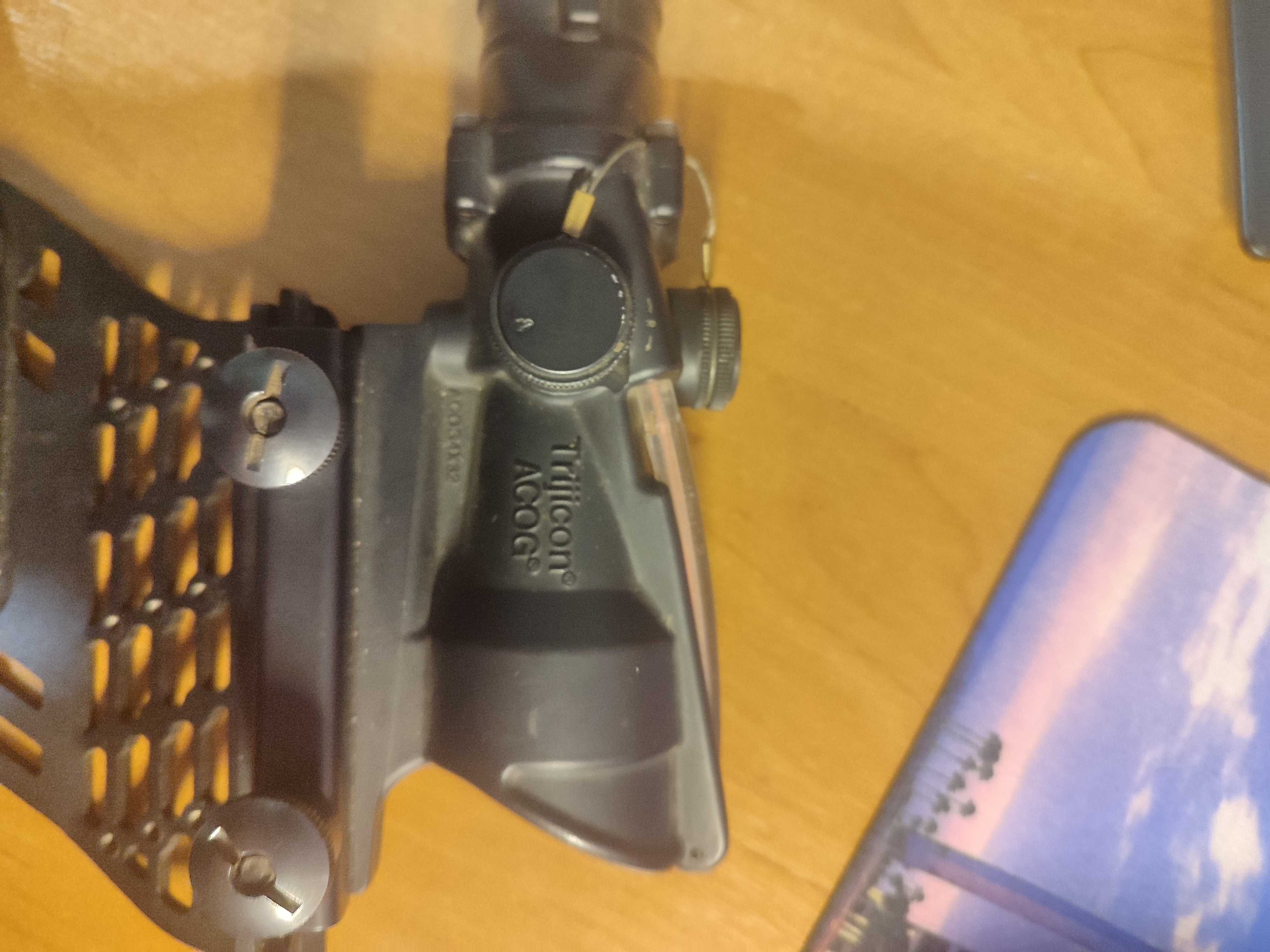 Trijicon ACOG 4x32