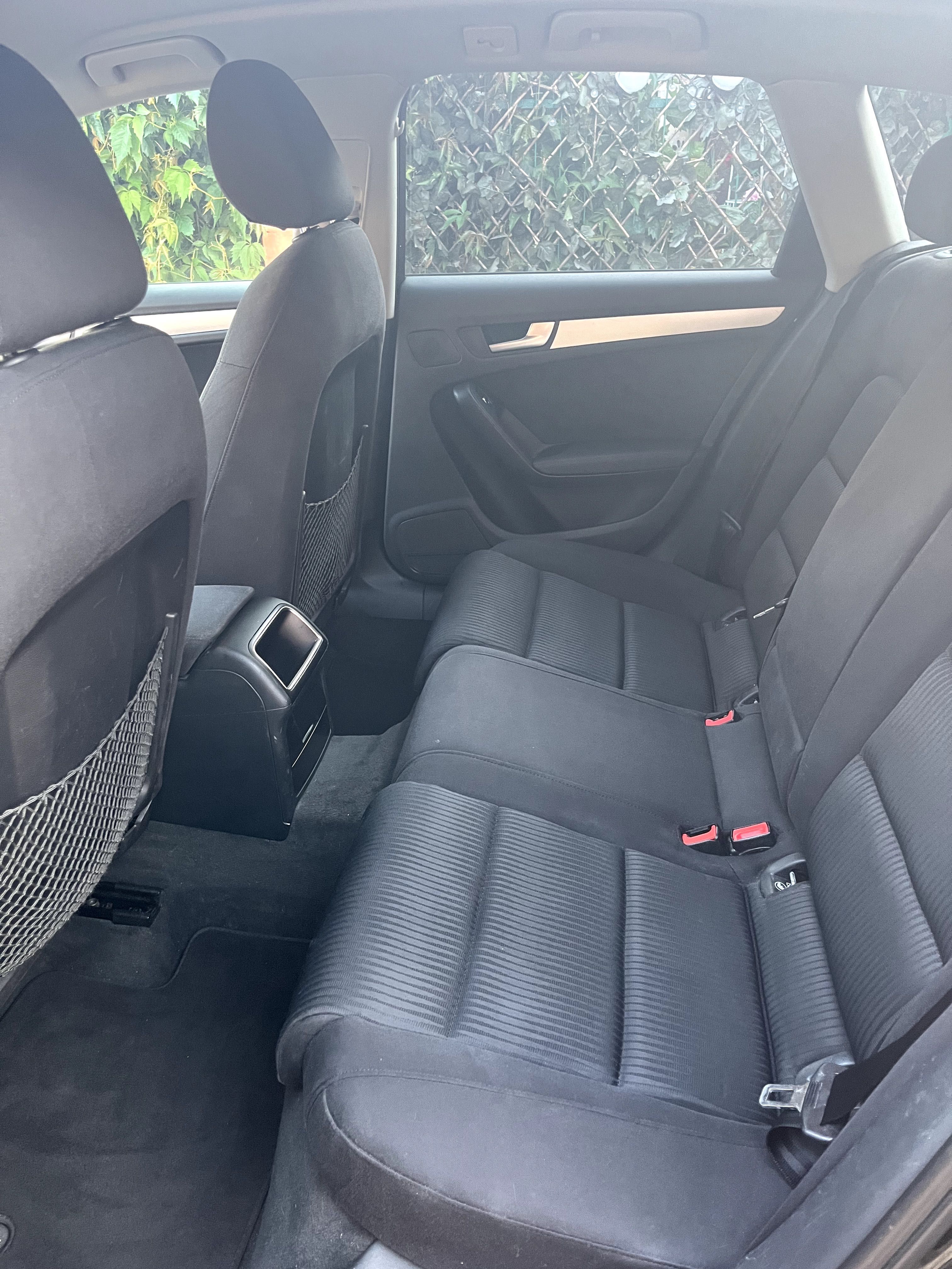 Audi A4 B8 2.0 TDI automat