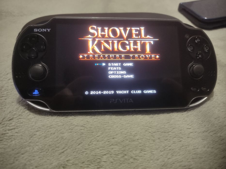 PS Vita + SD2Vita SD card 64gb