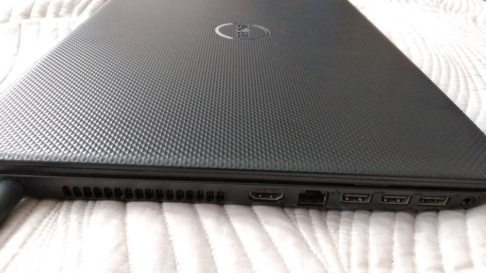 Ноутбук Dell Inspiron 3521