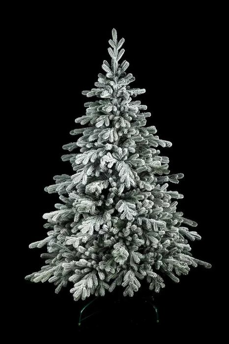 Ялинка Royal засніженна