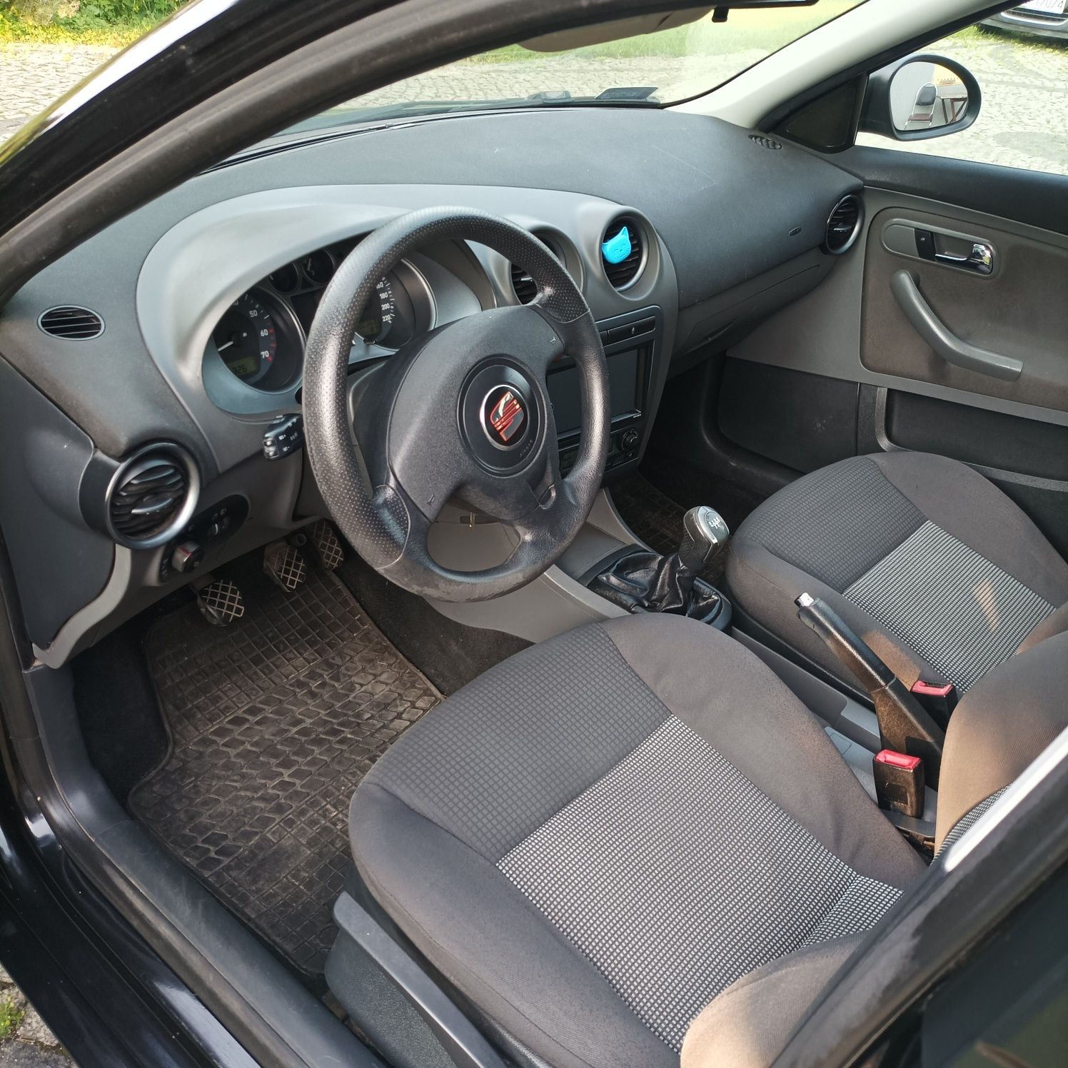 Seat Ibiza 1.4 MPI Dobre wyposażenie Ładny stan