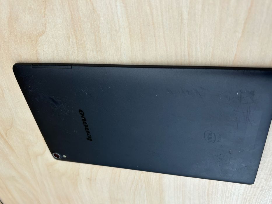 Планшет Ienovo  на запчастини