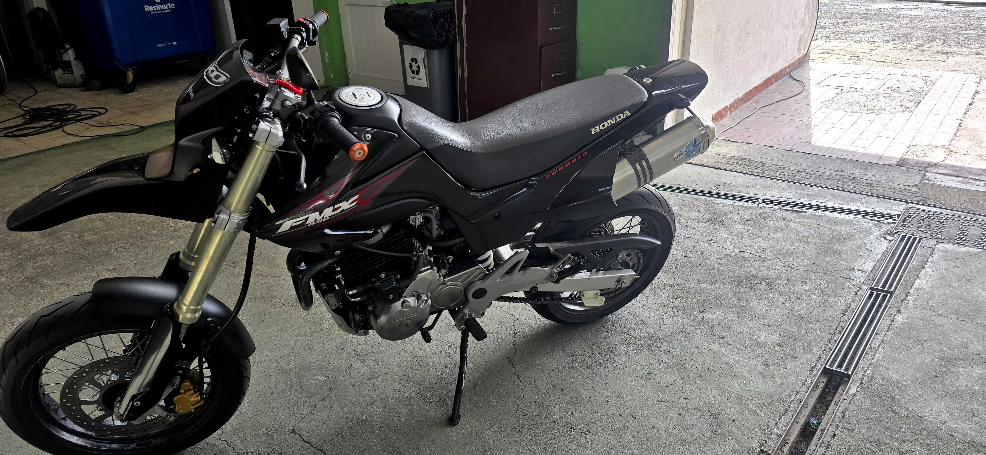 Vendo mota Honda Honda FMX 650