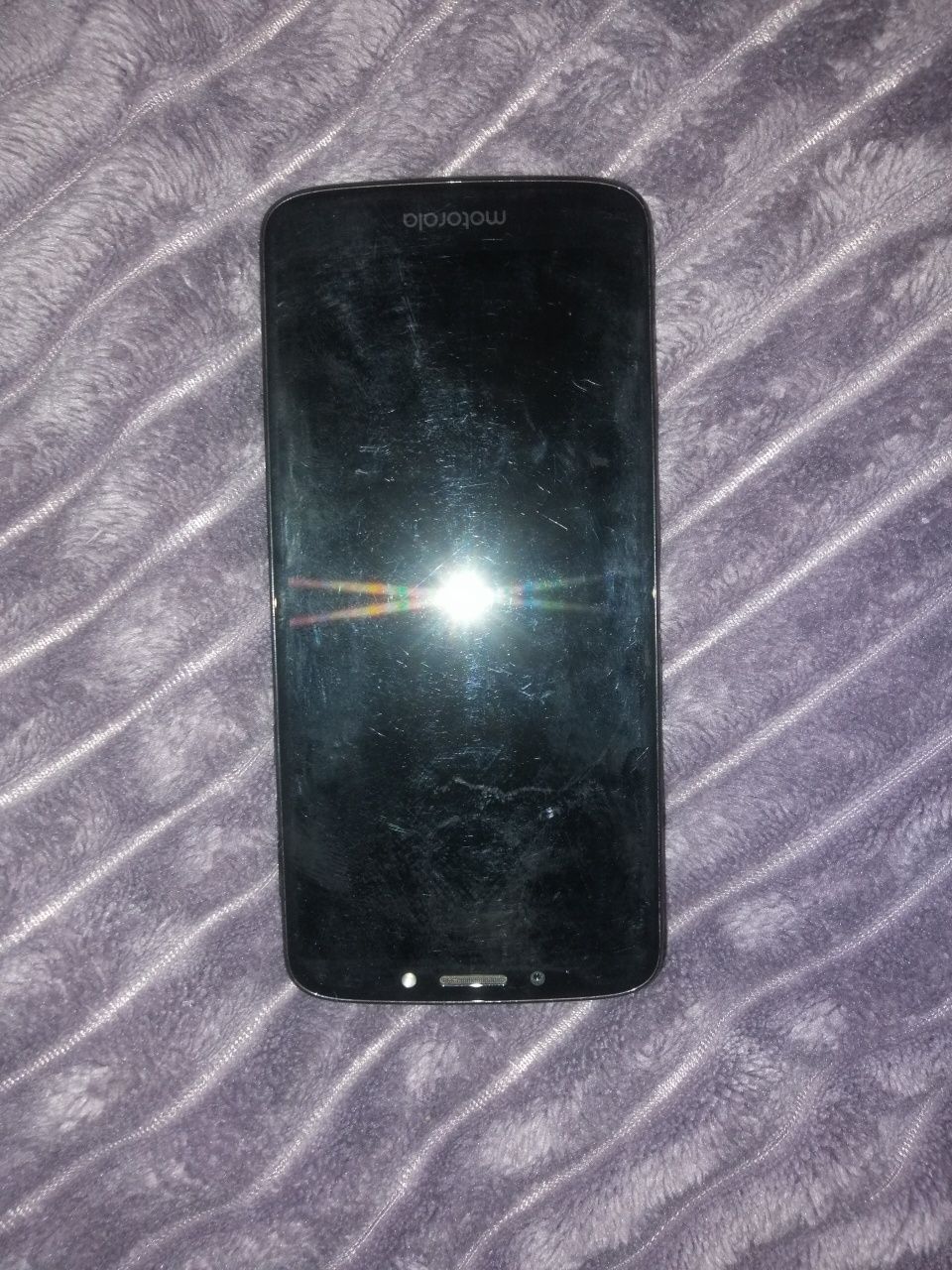 Продам телефон motorola G7 power