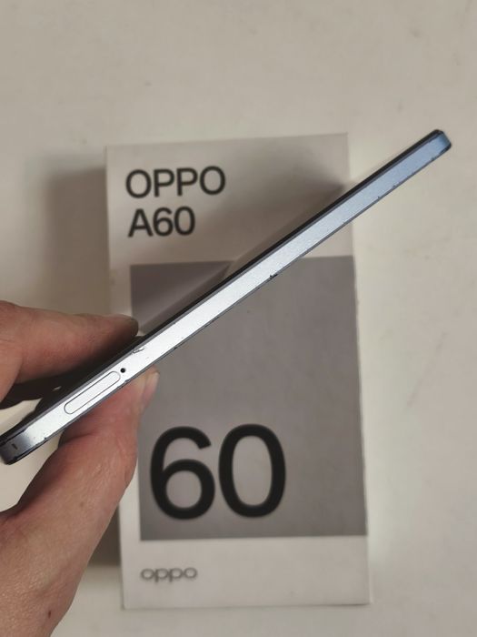 Продам Oppo A60 8/256 Pipple Blue