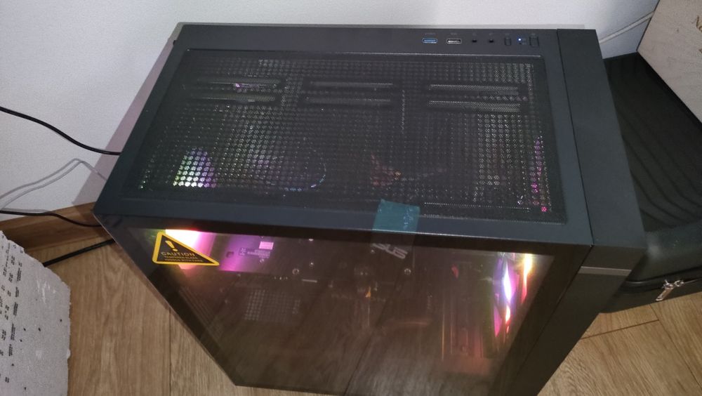 PC RGB gry Intel i5 12400f 6/12 DDR4 16GB RX7600 8GB 550w Win11 WIFI