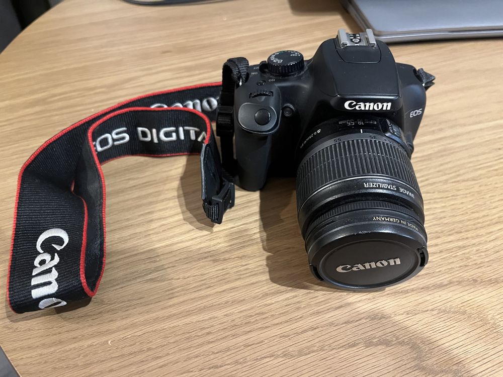 Aparat lustrzanka Canon EOS 1000D