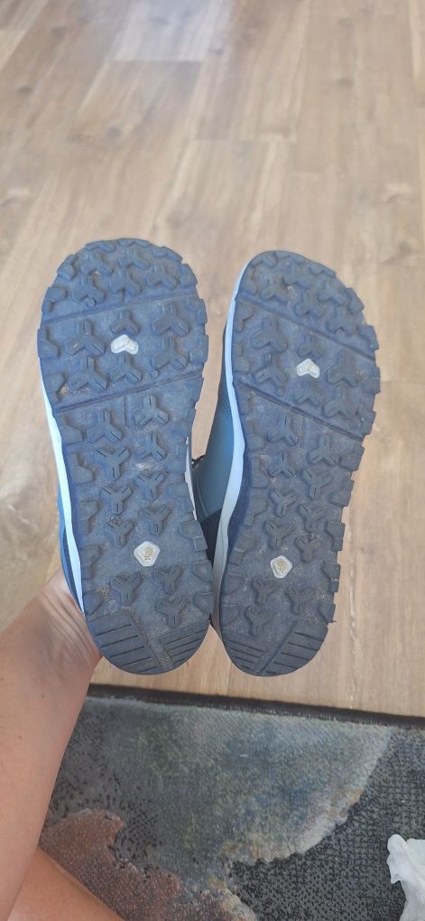 buty trekkingowe 38 stan bdb Quechua Decathlon