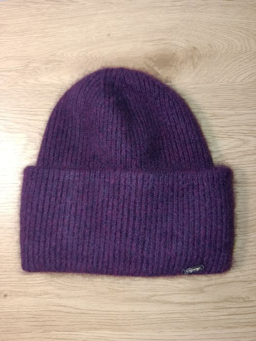 Жіноча шапка з ангори