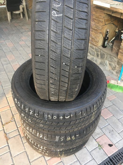 Продам Good Year cargo vector 215/60 R17 C