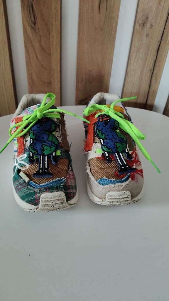 Adidaski dla dziewczynki rozm 26