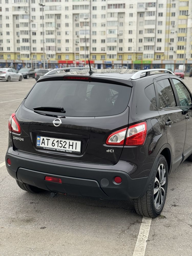 Nissan qashqai 2012