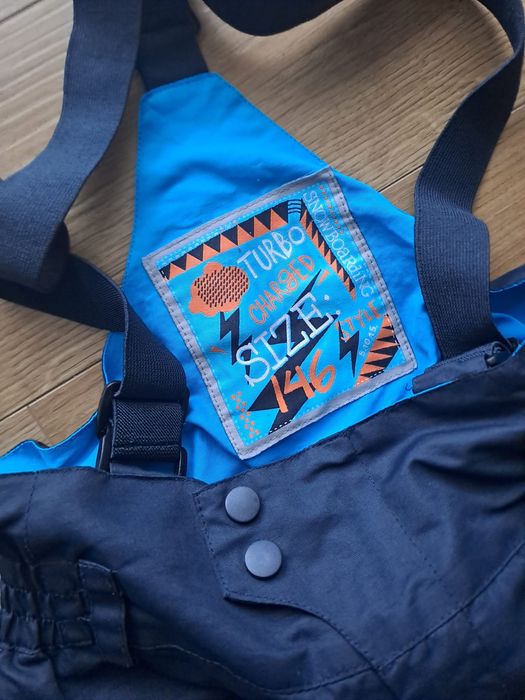 Zestaw 4szt, spodnie narciarskie i kurtki 140/146/S