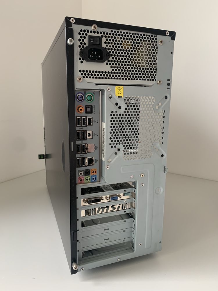 Komputer Intel Quad Core Q9400 8GB RAM GTX 750 500 GB HDD 600 W zasila