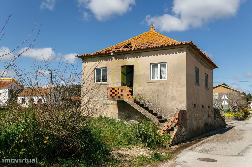 Moradia T2 com terreno em Montemor-o-Velho!