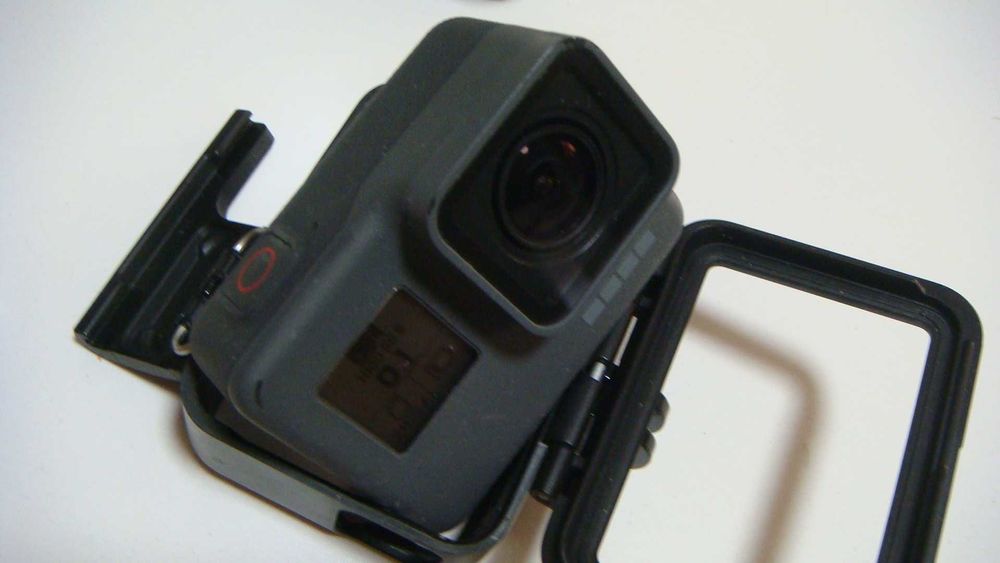 Екшн камера GoPro Hero 5  Монопод-штатив GoPro