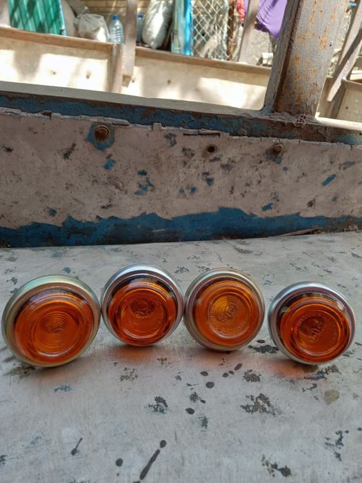 Повторітелі поворотів 2103, 01-02