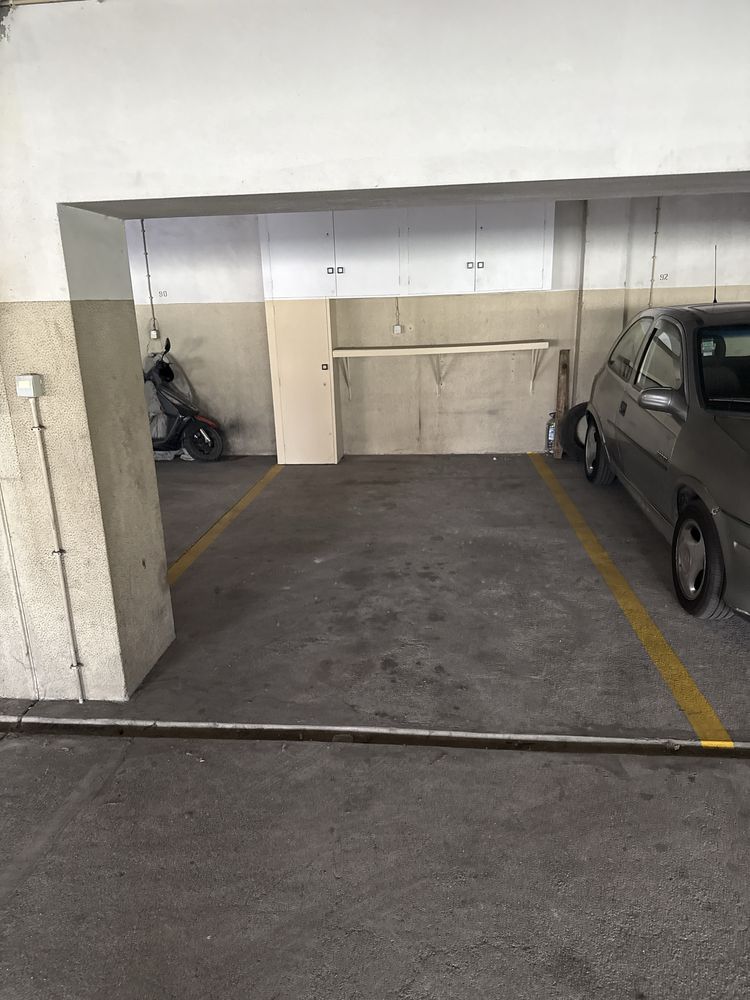 Lugar de garagem 1 piso