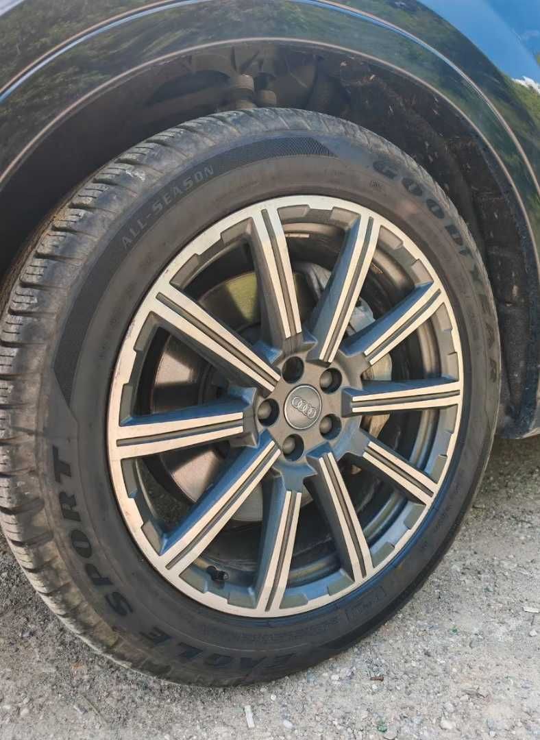 Audi Q7 2017 року, 3,0 Бензин, Кросовер