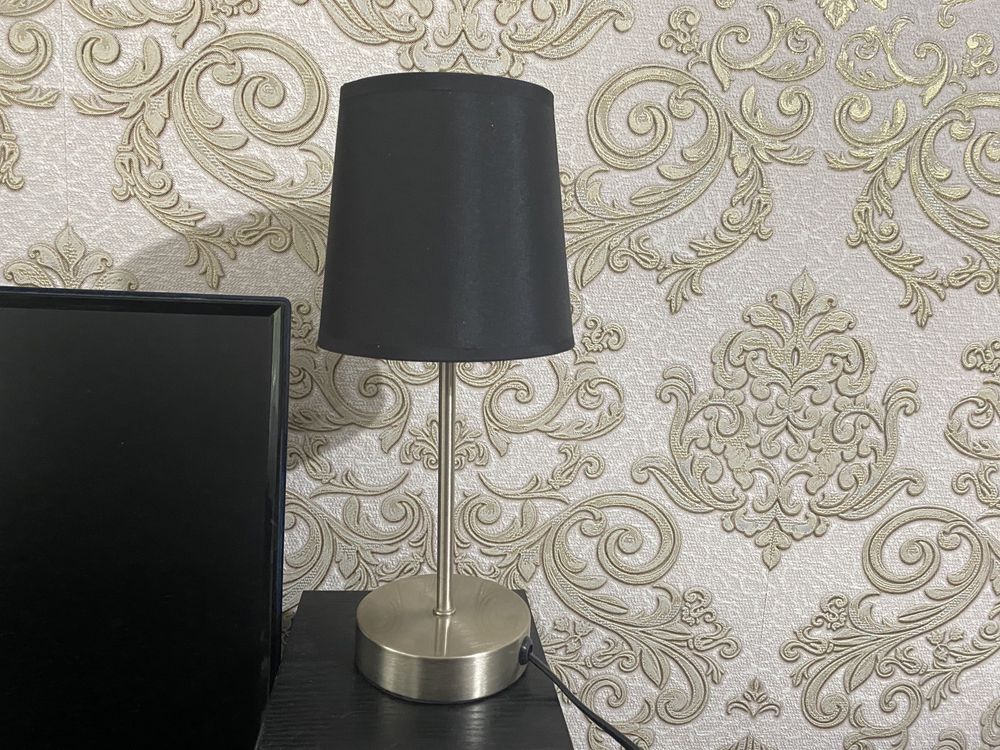 Лампа настольная настільна Action Cesena Table Lamp чёрная