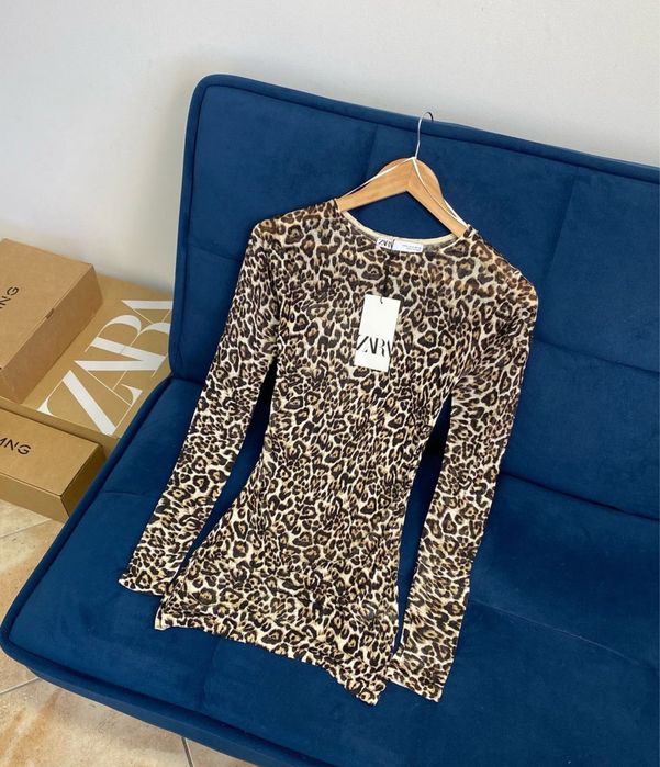 Дуже стильний светр ZARA