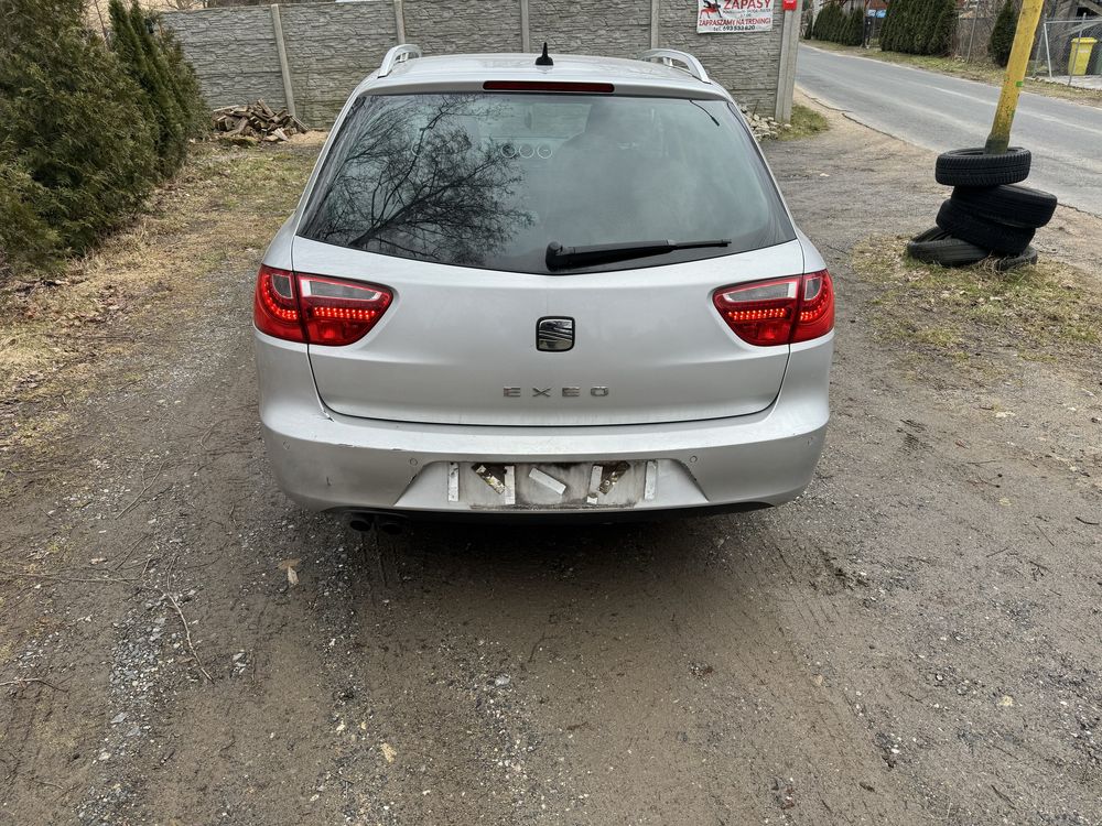 Seat exeo klapa tyl zderzak lx7w