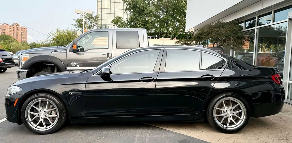 BMW 5 Series      2016