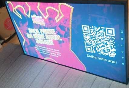 Montra Digital 55" Alto Brilho (com defeito) – vitrines e exteriores