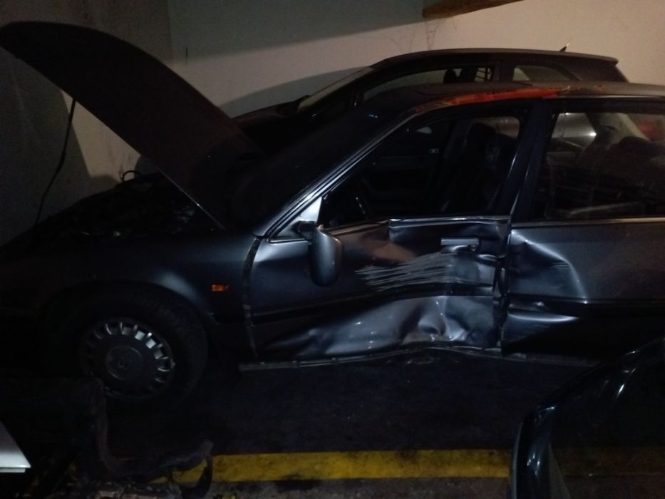 Vendo 2 Hondas Accord 2.2i 4ws 
Leia a discrição