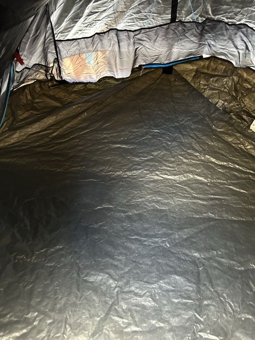 Tenda QUECHUA Fresh & Black